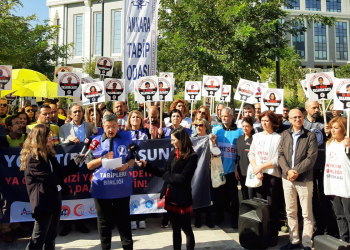 TTB, Tabip Odaları ve Sağlık Emek-Meslek Örgütleri Sağlık Bakanlığı Önünden Seslendi