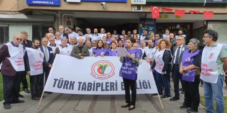 TTB ve Tabip Odaları Sağlık Bakanı’nın Hekim Göçünün Nedenine İlişkin İfadelerine ve Hareketine Tepki Gösterdi: Utanç Verici