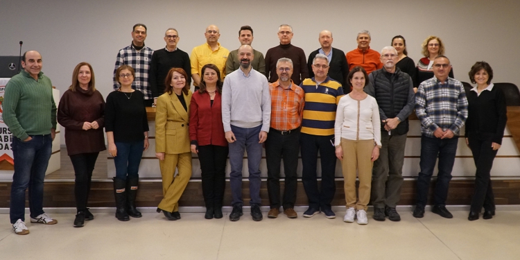 İşyeri Hekimlerine Yönelik Kardiyopulmoner Resüsitasyon ve Otomatik Eksternal Defibrilatör Kullanma Kursu Gerçekleştirildi