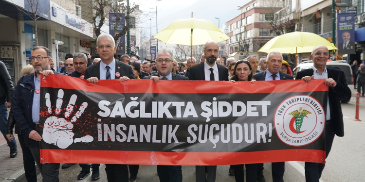 Bursa’da 14 Mart Yürüyüşü Gerçekleştirildi!