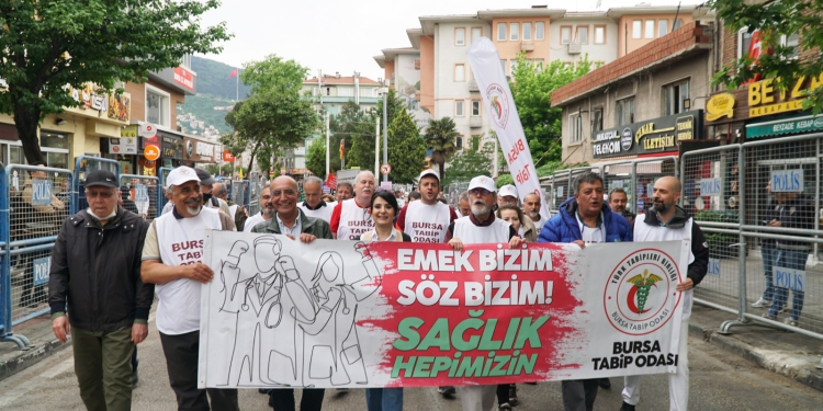 Bursa Tabip Odası’nda 1 Mayıs Coşkusu!