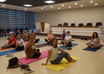 Bursa Tabip Odası’nda Yoga Pratiği Başladı