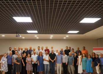 Bursa Milletvekili Prof. Dr. Kayıhan Pala Hekimlerle Bir Araya Geldi