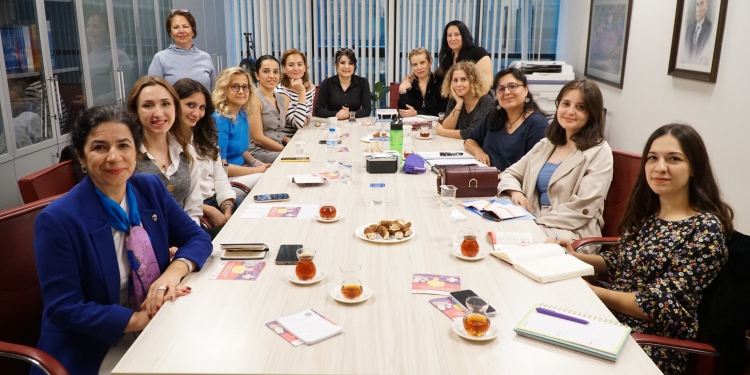 Kadın Hekimlik ve Kadın Sağlığı Komisyonu Toplandı