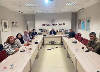 Sağlık Politikaları Komisyonu, Yönetim Kurulu ile Görüştü