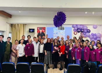 17 Kasım Dünya Prematüre Günü nedeniyle Bursa Uludağ Üniversitesi Tıp Fakültesinde düzenlenen etkinliğe katıldık