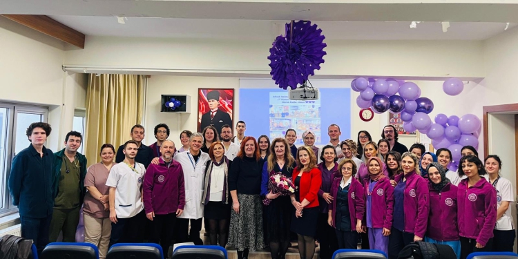 17 Kasım Dünya Prematüre Günü nedeniyle Bursa Uludağ Üniversitesi Tıp Fakültesinde düzenlenen etkinliğe katıldık