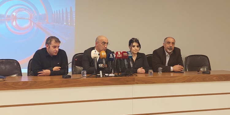 GÖRÜNTÜLEME HİZMETLERİNDE TAŞERONLAŞMA / Hekimler Ne Düşünüyor?