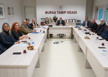 Bursa Tabip Odası Özel Hastanelerin Yöneticileriyle Bir Araya Geldi