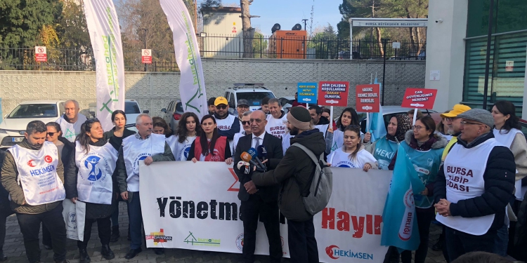 Bursa’da Sağlık Çalışanlarının Grevi 4’üncü Gününde!