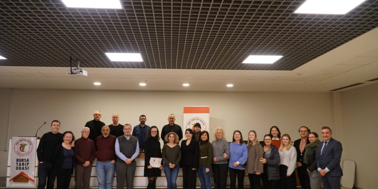 “Nasıl Yapmalı? Hekimlerdeki Hayal Kırıklığı ve Kendini Onarma Yolları” konulu etkinliğimizi gerçekleştirdik