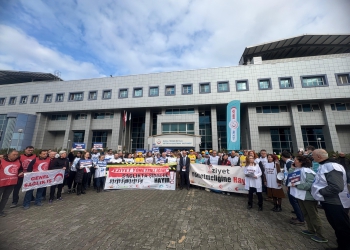 Bursa’da Sağlık Çalışanları İş Bıraktı!