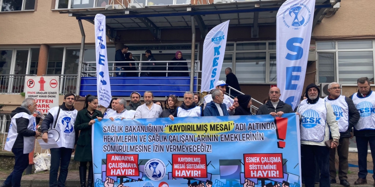 SES Bursa Şubesi’nin Basın Açıklamasına Katıldık