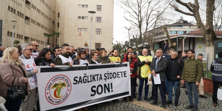 Milletvekili Sarıçam’ın Söylemlerine Tepki: “Şiddet, Politikacıların Kullandığı Dil Yüzünden Artıyor”