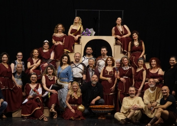 🎭 Lysistrata Yine Sahnede, Yine Ayakta Alkışlandı!