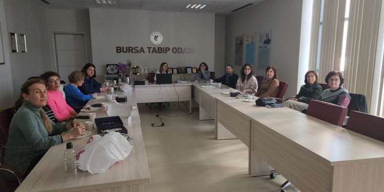 Oku/Yorumla/Yaz Grubu ‘Zavallılar’ için buluştu