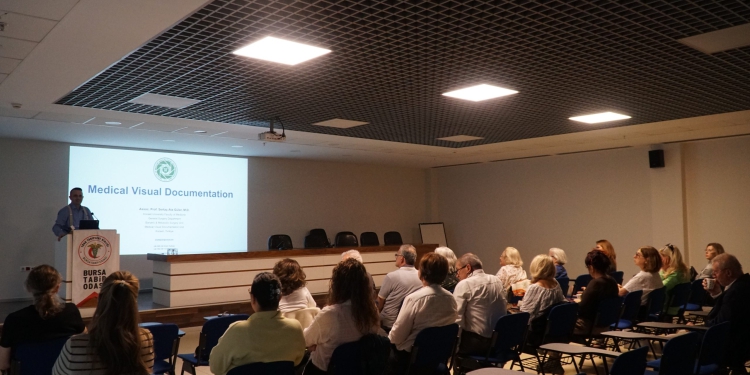 Tıptan Sanata: Tıbbi Fotoğrafçılık Buluşması