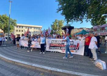 Baskılara Boyun Eğmiyoruz!