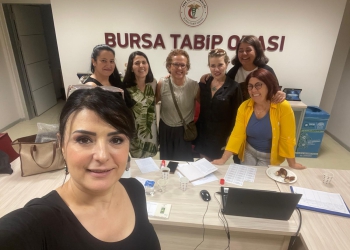 Bursa Tabip Odası’nda “Oku/Yorumla/Yaz Grubu” Yeni Döneme Başladı