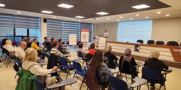 Bursa Tabip Odası’nda EKG Kursu Gerçekleşti 🩺