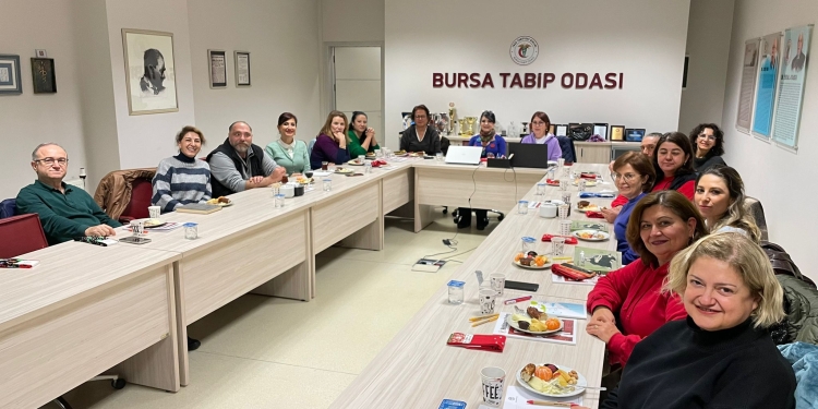 Oku/Yorumla/Yaz Grubu “Son Hikâyeler” kitabı ve “Persona”  filmi için buluştu!