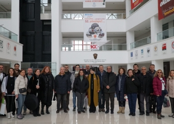 Kadıköy’den Ortak Çağrı: Hekimlik Sermayeye Teslim Edilemez