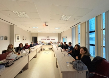 Oku/Yorumla/Yaz Grubu “Lolita” kitabı ve filmi için buluştu!