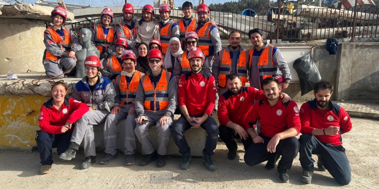 Tıp Öğrencilerine Olağandışı Durumlarda Sağlık Hizmetleri Eğitimi