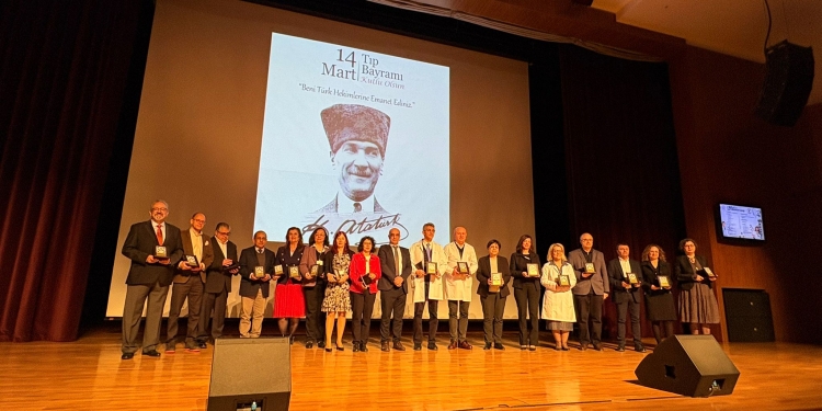 BUÜ 14 Mart Tıp Bayramı Etkinliğine Katıldık