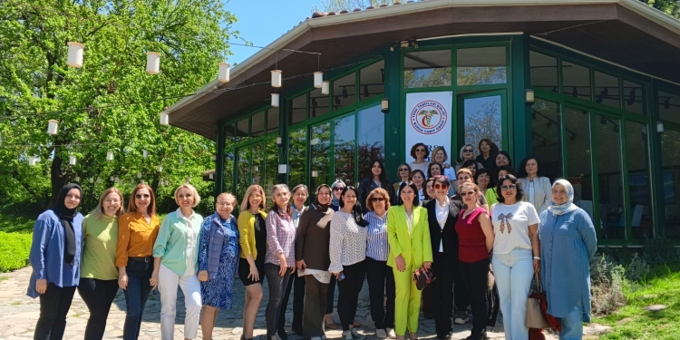 Kadın Hekimler Kahvaltıda Buluştu: “Erişkin Aşılama Programı” Söyleşisi Gerçekleştirildi