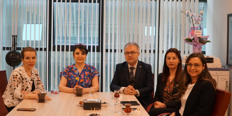 Bursa Barosu’ndan Bursa Tabip Odası’na Tebrik Ziyareti