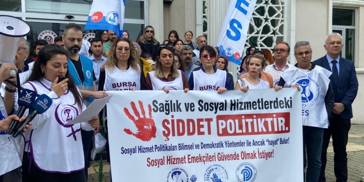 Bursa Tabip Odası Başkanı Dr. Ferda Firdin: Şiddete Karşı Mücadelede Yanınızdayız!