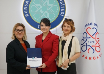 Bursa Tabip Odası ile Bursa Uludağ Üniversitesi Tıp Fakültesi Arasında İş Birliği Protokolü İmzalandı